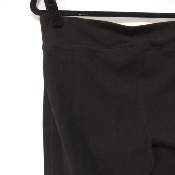 ATHLETIC WORKS - Fitted Crop | XL - extra large | Black Cropped Leggings - Picture 8 of 12